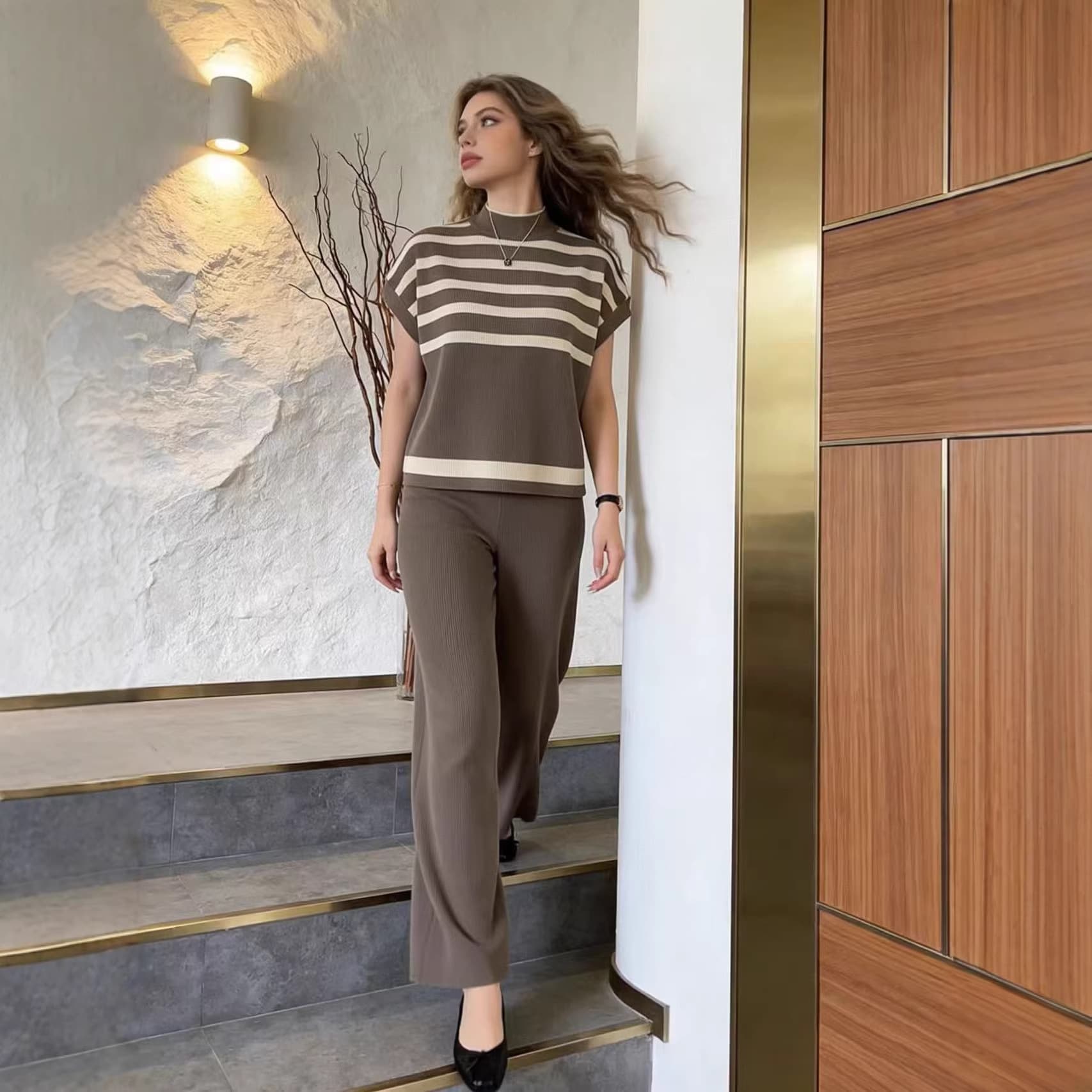 Ensemble maille rayé tee et pantalon